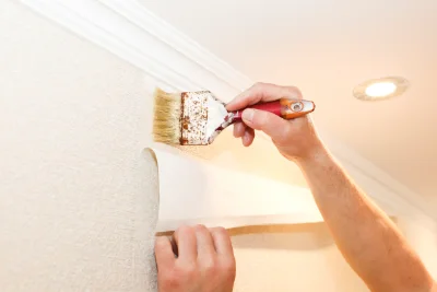 Pose de papier peint à Tresnay — revêtements muraux et toiles de verre